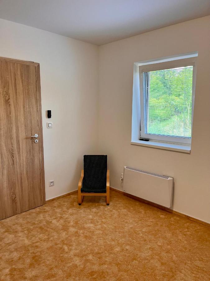 U Srubu Apartman Moravany  Kültér fotó