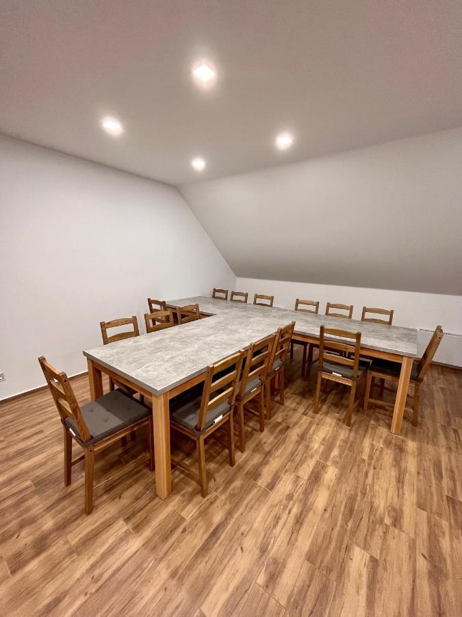 U Srubu Apartman Moravany  Kültér fotó