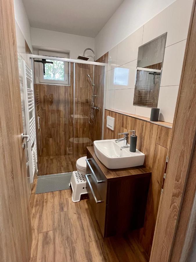 U Srubu Apartman Moravany  Kültér fotó